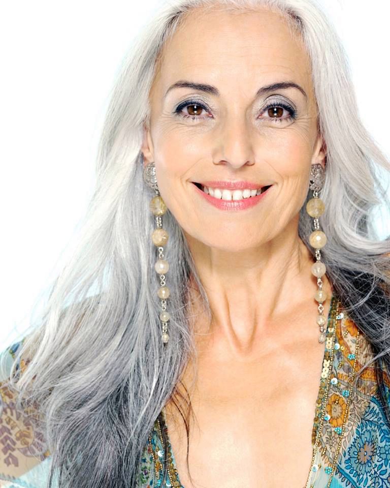 Yazemeenah Rossi utrzymuje, że nie miała żadnej operacji plastycznej