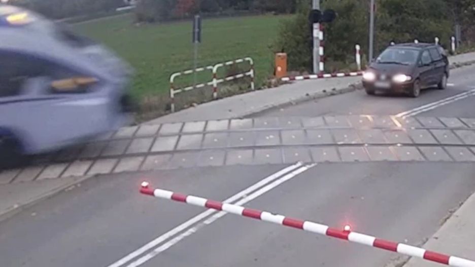 Przejazd kolejowych - fot. policja w Kraśniku