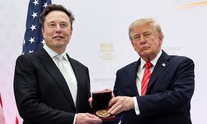 Media: Trump zadzwonił do Muska. Żądał zmian ws. Ukrainy