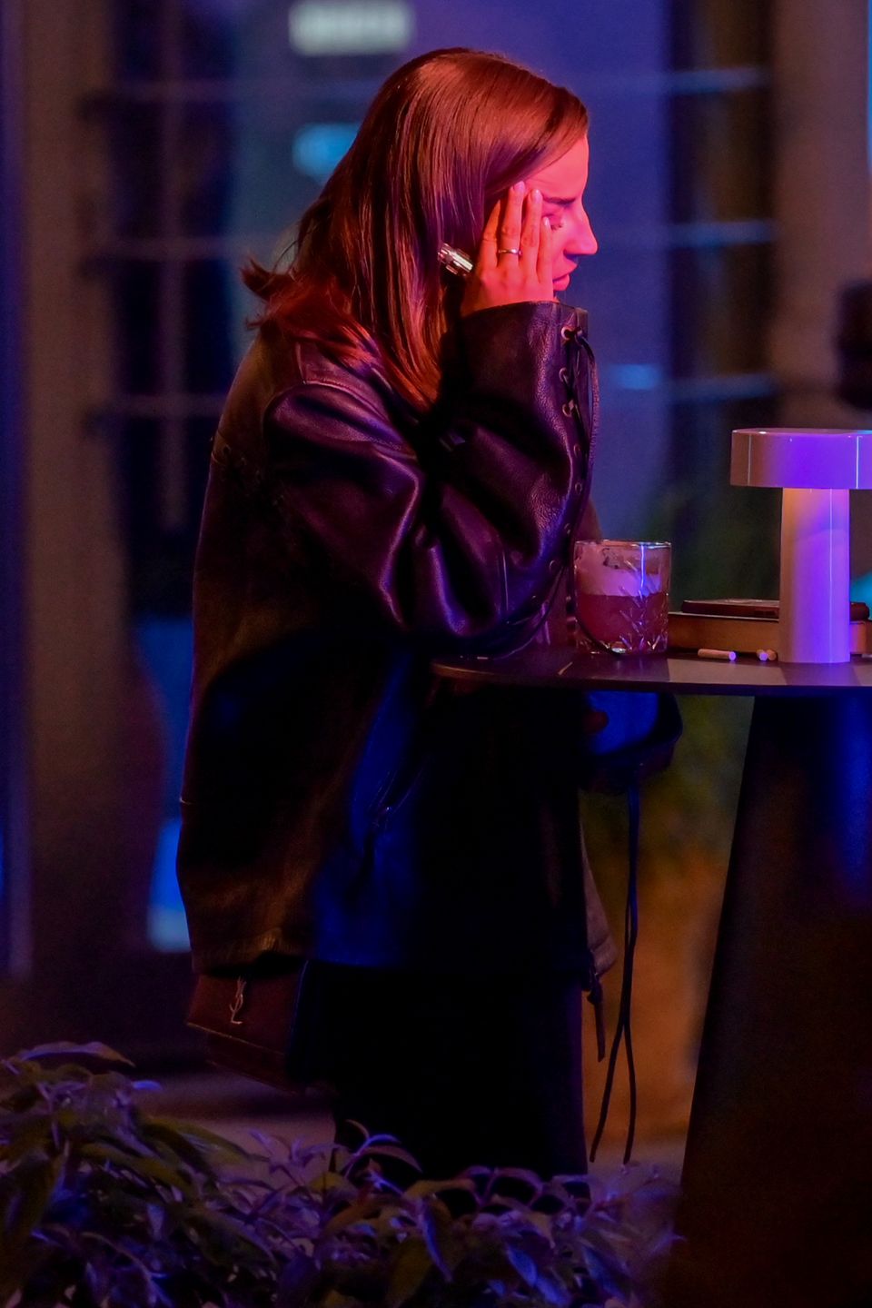 Julia Wieniawa baluje z Magdaleną Cielecką i Bartoszem Gelnerem