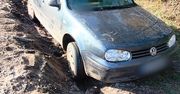 Koło: Nastolatkowie ukradli auto sąsiada, a potem je porzucili