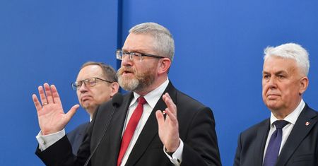 Oburzające słowa Brauna. Oświadczenie prokuratury