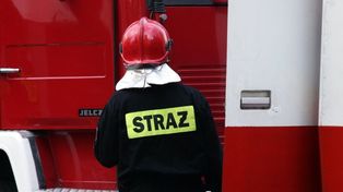 Czempiń: Pożar lokomotywy. Z pociągu ewakuowało się około 800 osób
