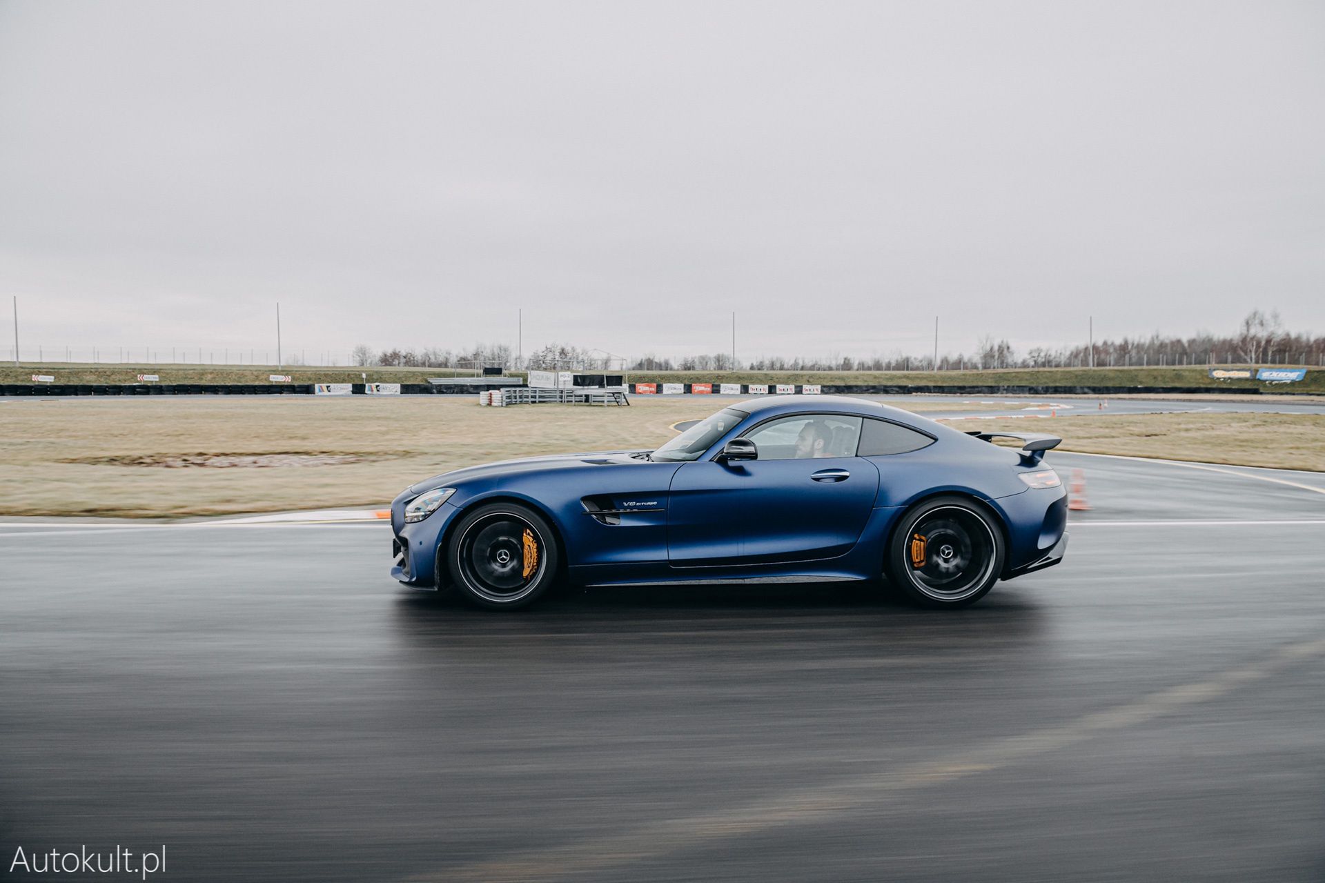 Mercedes-AMG GT R (2022)