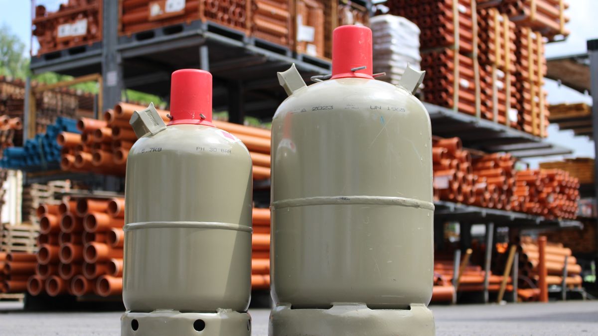 Butle z gazem - zdj. ilustracyjne 