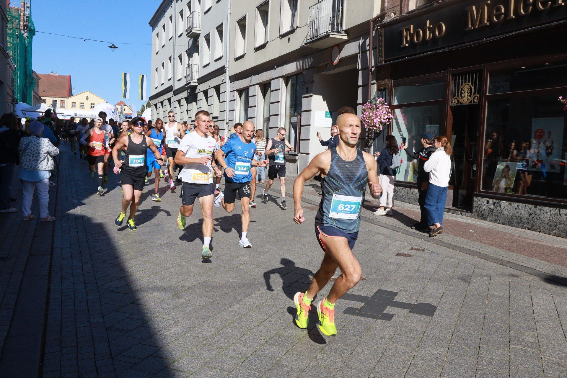 PKO Tarnogórski Półmaraton i Srebrna Tarnogórska Dyszka. Ponad 1200 biegaczy na starcie