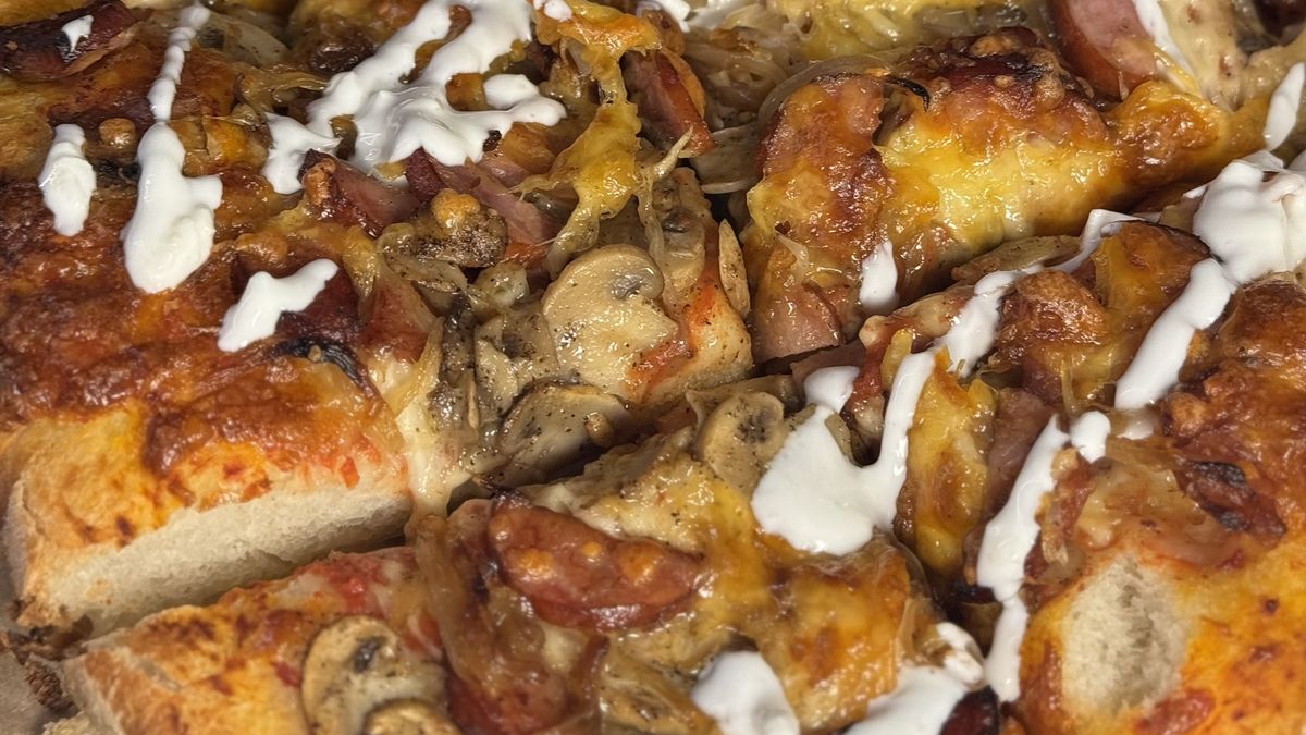 Pizza na grubym spodzie