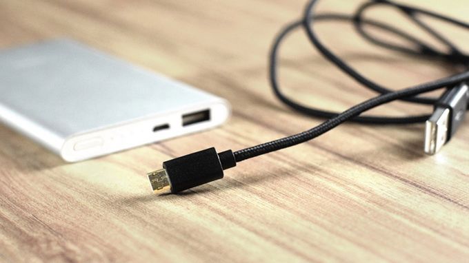 Kabel Micro-Flip zamienia zwykłe złącze Micro w USB w odwracalne 1