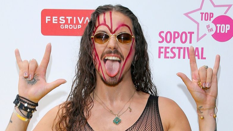 Michał Szpak odpowiada KSIĘDZU, który straszył go "potępieniem"