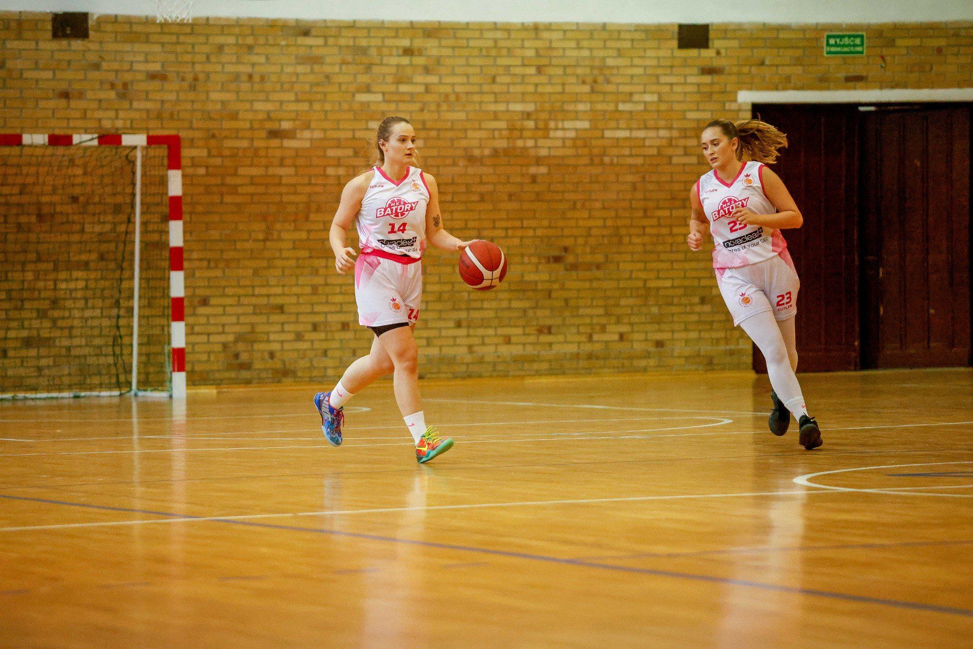 Dziewczęta Novaclear Batory z trzecim zwycięstwem w II lidze