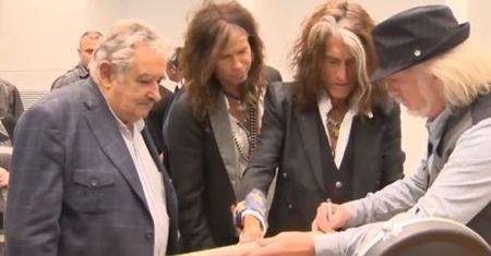 Aerosmith z wizytą u "najbiedniejszego prezydenta świata"!