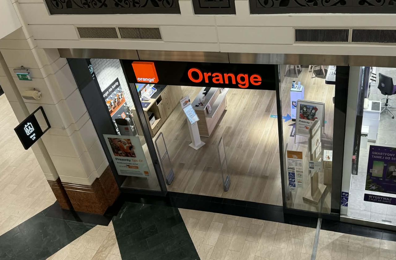 Stary telefon nie działa? Orange wyłączył sieć 3G