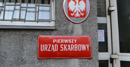 Sprzedajesz w internecie? Dane z Vinted już trafiły do skarbówki. Ta wzywa do wyjaśnień