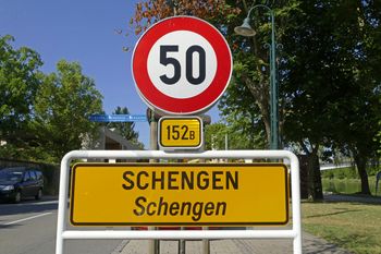 Rośnie liczba wiz Schengen wydanych Rosjanom. Są nowe dane