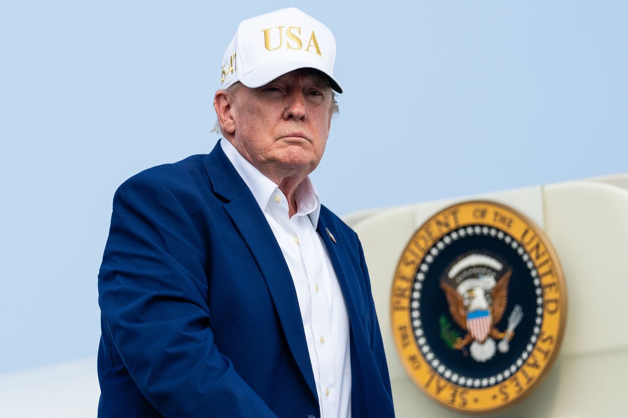 Trump odpowiada Iranowi. Będzie się domagał odszkodowań