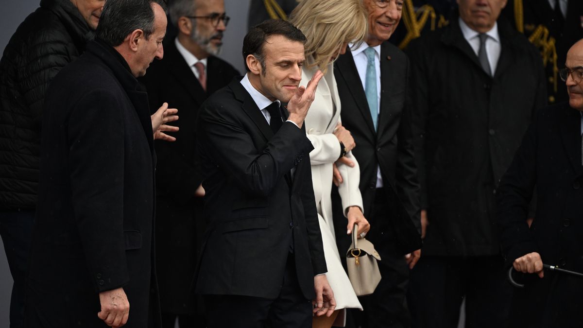 LISBON, PORTUGAL - FEBRUARY 27: France's President Emmanuel Macron is welcomed by Portugal's President Marcelo Rebelo de Sousa at Imperio Square on the first day of a state visit to Portugal, in Lisbon on February 27, 2025. French President Emmanuel Macron begins a two-day state visit to Portugal today to further strengthen the 'depth of ties' between the two countries, particularly in defence, as talks accelerate in Europe regarding Ukraine. Having been absent last year from the celebrations of the 50th anniversary of the Carnation Revolution, Macron is making the first official visit by a French head of state to the country of Camoes since Jacques Chirac's trip in 1999, more than a quarter of a century ago. (Photo by Stringer/Anadolu via Getty Images)