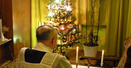 Najpierw formularz, potem ksiądz. Parafia ogłosiła zasady