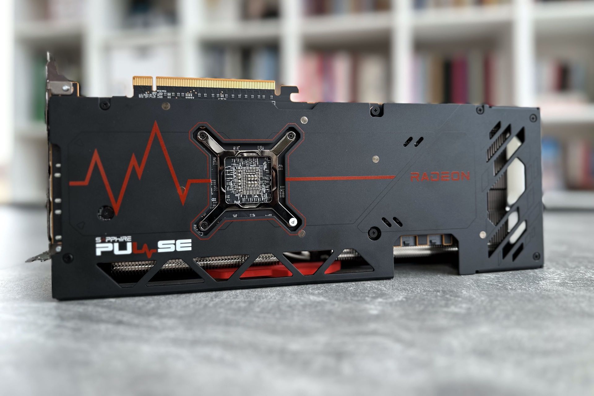 Sapphire Radeon RX 7900 GRE Pulse 16GB GDDR6 - backplate