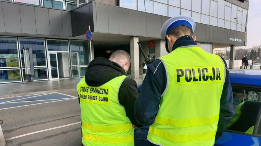 pol