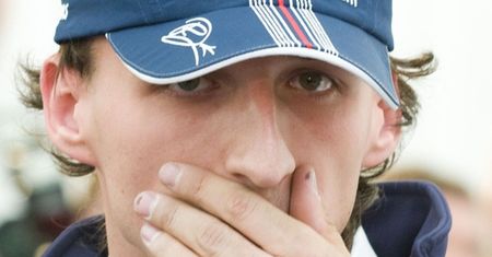 Kubica znów uderzył w barierkę!