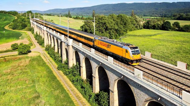 Konkurencja PKP Intercity już dziś wjeżdża do Warszawy. "Preludium do ekspansji"