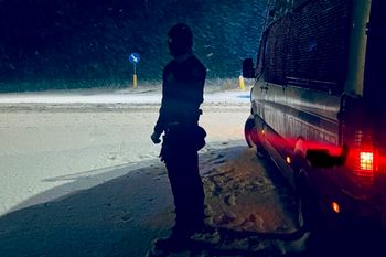 Pościg ulicami Poznania. Strzelił do sprzedawcy z pistoletu na kulki