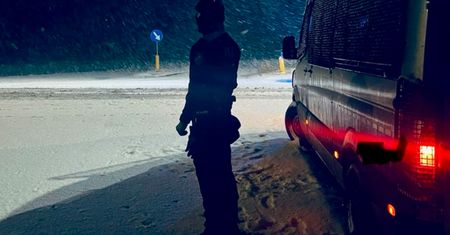 Pościg ulicami Poznania. Strzelił do sprzedawcy z pistoletu na kulki