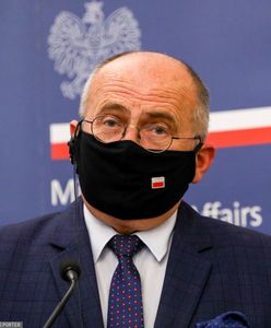 Gdzie zniknął minister Rau? Wiceszef MSZ zabiera głos