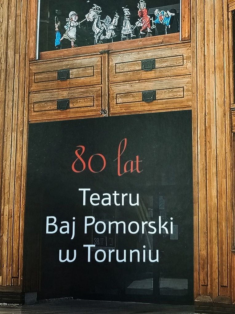 Okładka wydawnictwa jubileuszowego