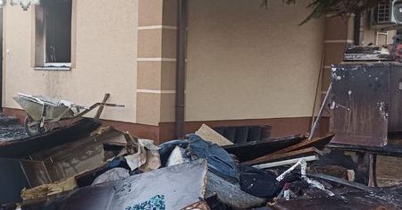 Matka na chwilę wyszła. Dom płonął, na balkonie były dzieci