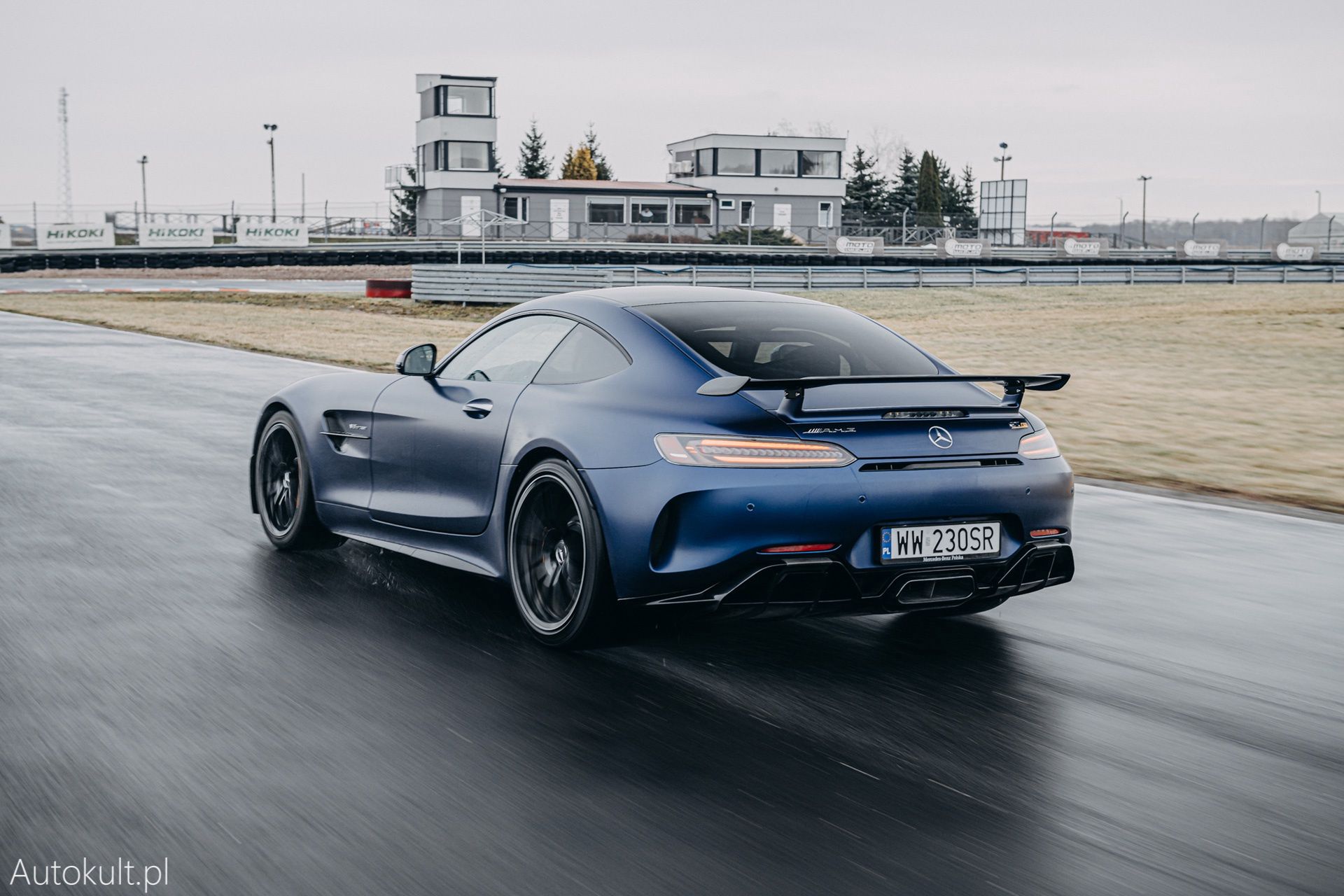 Mercedes-AMG GT R (2022)