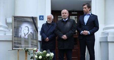 "Smutek, ból, niedowierzanie". Rektor UW pisze do studentów