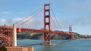 Spadli z Golden Gate i przeżyli. Wszystko dzięki temu