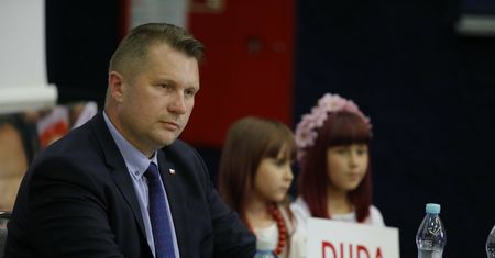 Minister o nadwadze u dzieci. "Sam się pan zapisz na SKS"