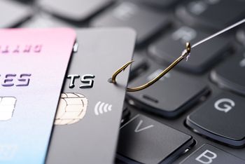 KAS ostrzega: Uwaga na fałszywe wiadomości e-mail i próby wyłudzenia danych!