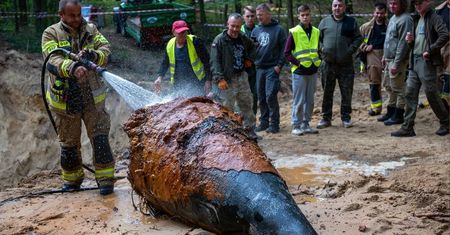 Odkrycie na Podkarpaciu. Gigantyczny stożek znaleziony w ziemi