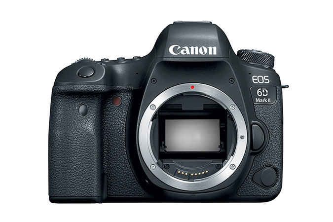 Canon 6D Mark II to budżetowa lustrzanka pełnoklatkowa,