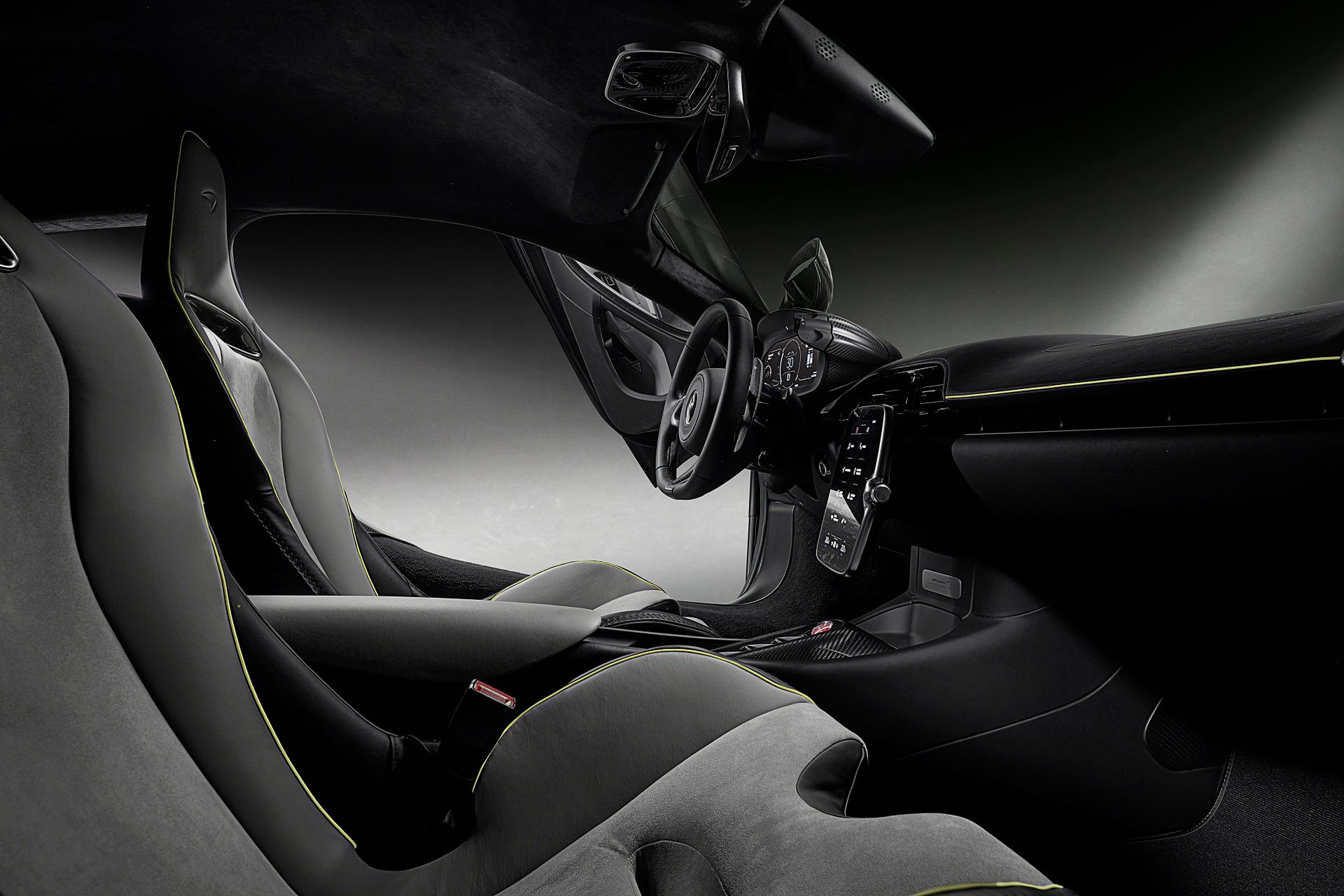 McLaren Artura (2021)