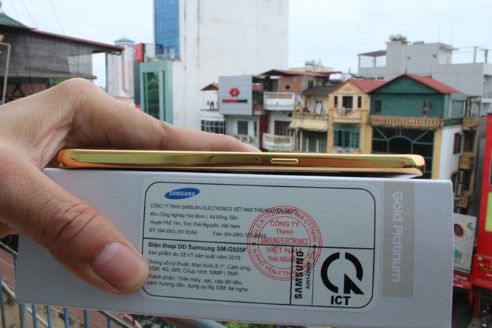 Możesz już kupić Galaxy S6 i S6 edge w obudowach z 24-karatowego złota 5