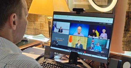 Zakończone spotkanie "koalicji chętnych". Jest komunikat Sikorskiego