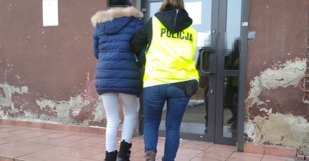 Śląskie. Przyjechali "pomóc". Brutalny duet okradał i bił ofiarę w Pyrzowicach