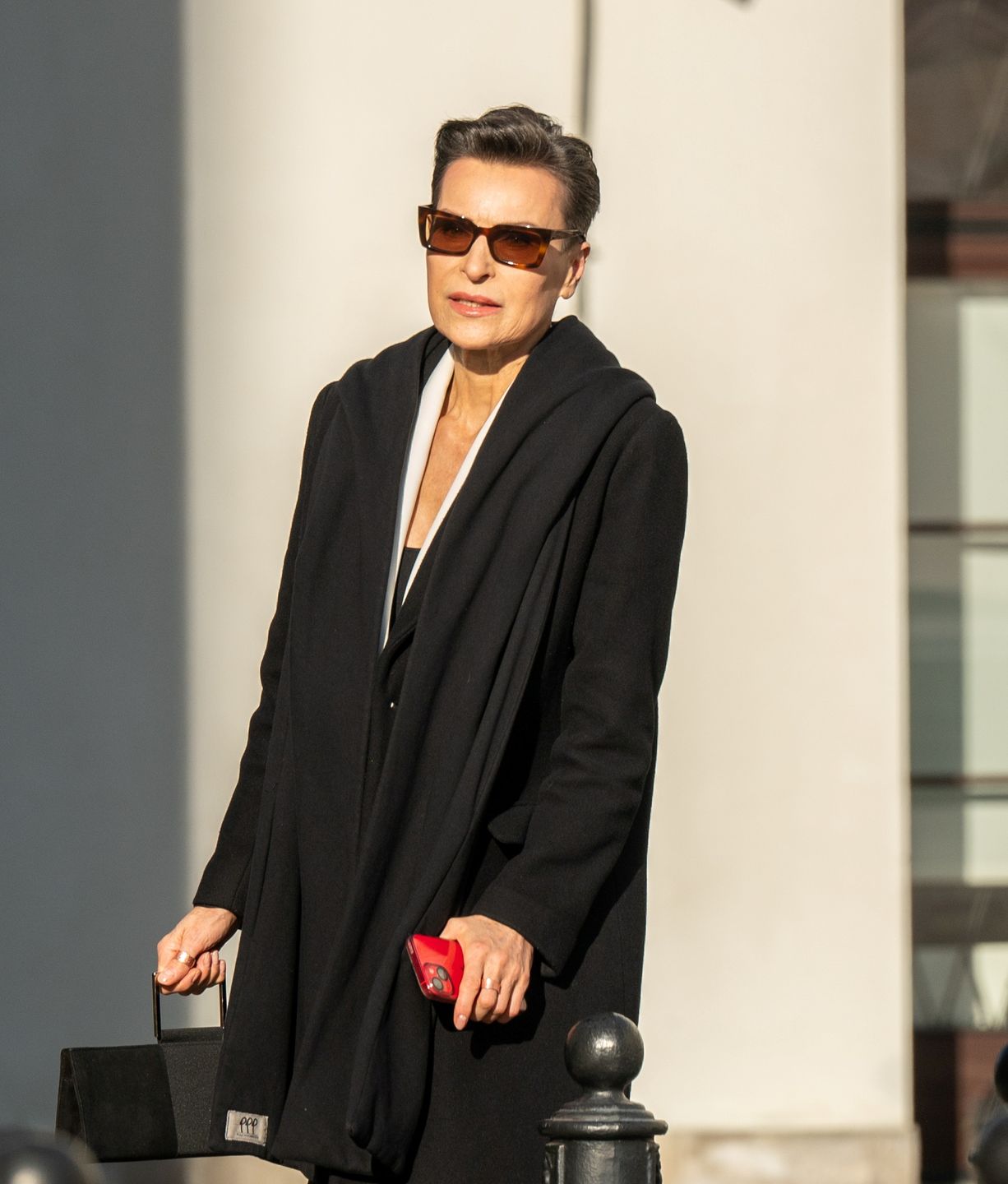 Danuta Stenka sfotografowana na mieście