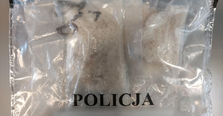 Po zmroku stawał swoim bmw. Policja szybko odkryła powód