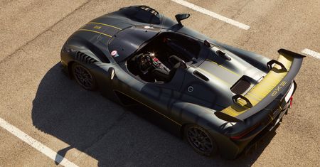 Dallara EXP to wyścigowa wersja modelu drogowego od producenta aut wyścigowych. To ma sens