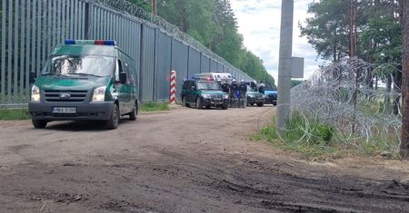 Incydent na granicy polsko-białoruskiej. Uszkodzono karetkę
