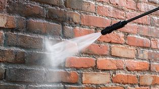Kraków: Zagraniczni grafficiarze w rękach Straży Miejskiej