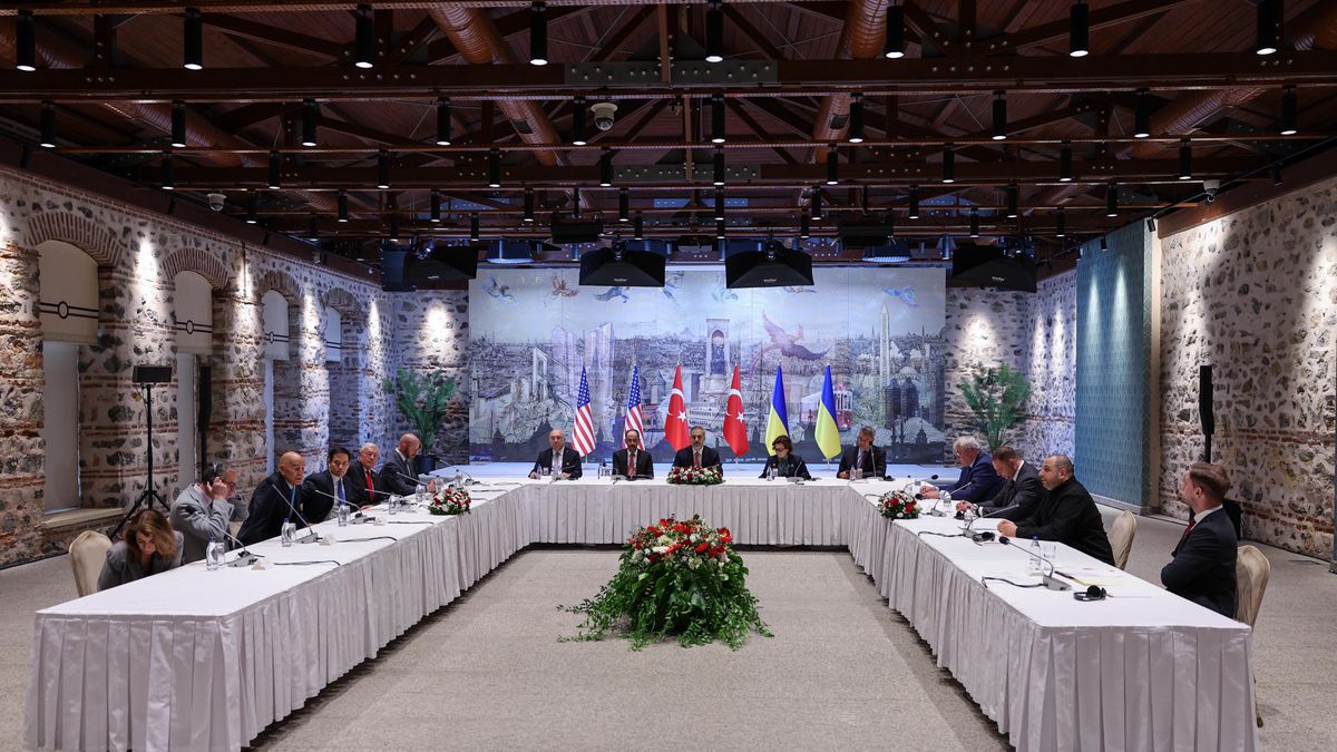 Negocjacje Rosji i Ukrainy w Turcji