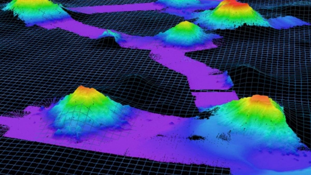 Odkryto ponad 20 tys. podwodnych wulkanów.