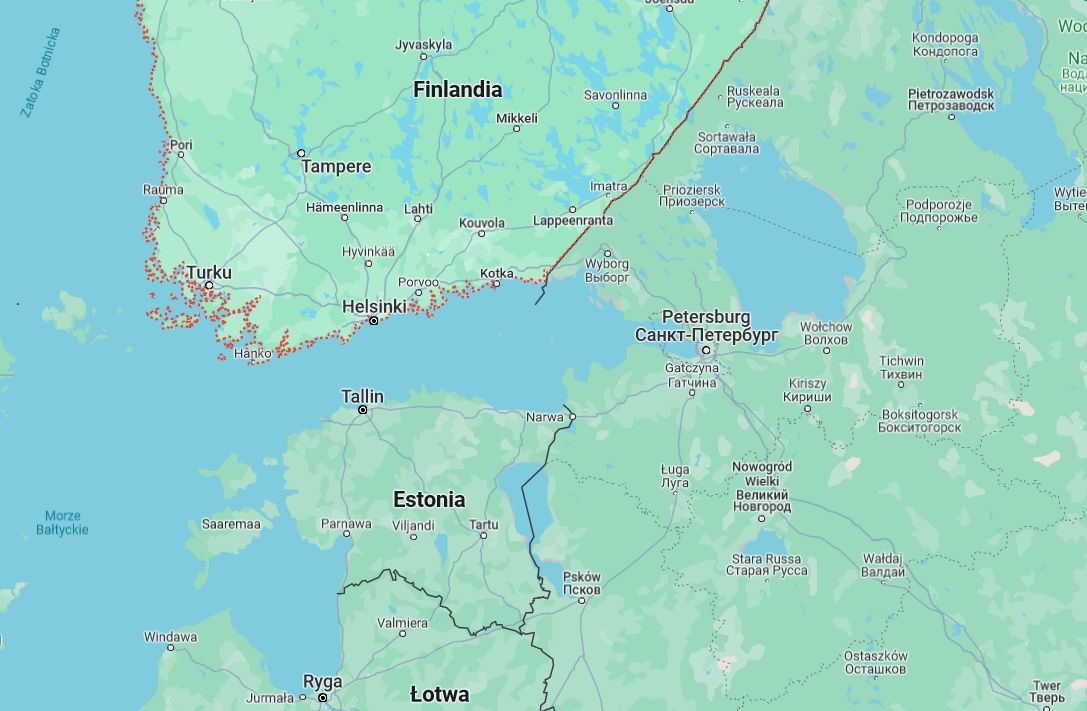 Four Russian military planes violated Finland's airspace.