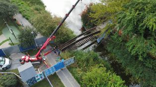 Warszawa: Stawy Brustmana pięknieją. Nowe mostki i natura